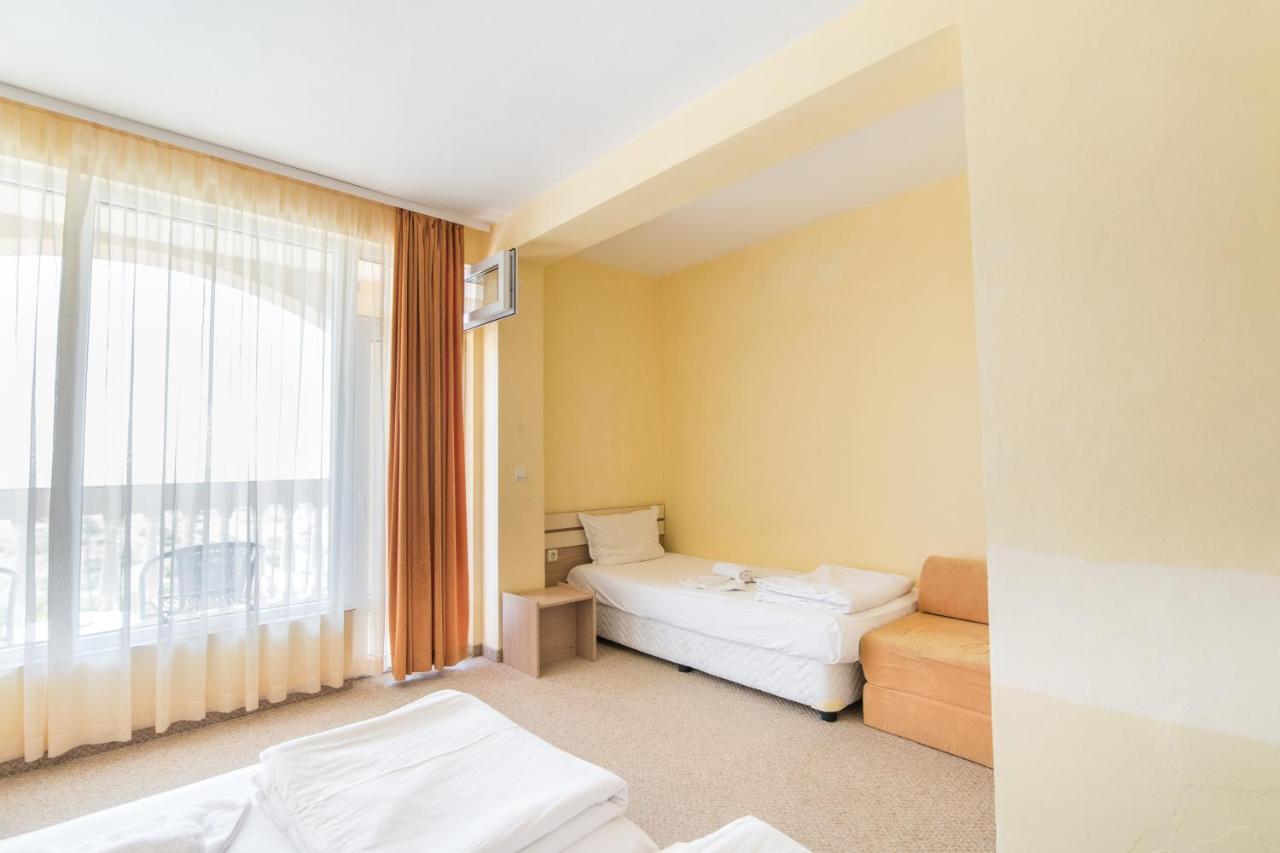 Hotel Тропикана Primorsko Exterior foto